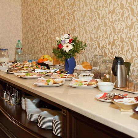 Hotel Hermes 알바루리아 외부 사진