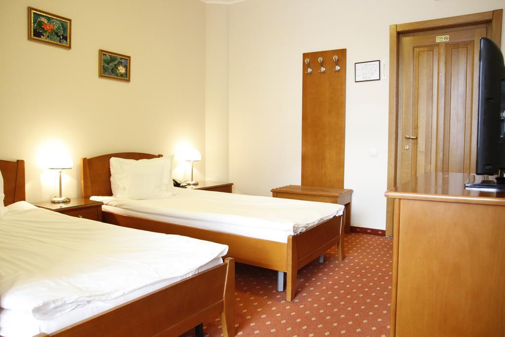 Hotel Hermes 알바루리아 외부 사진