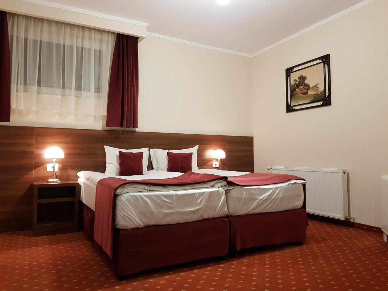 Hotel Hermes 알바루리아 외부 사진